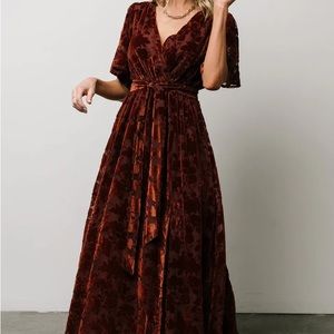 Baltic Born Uma Velvet Maxi Dress in Copper Floral, size Large